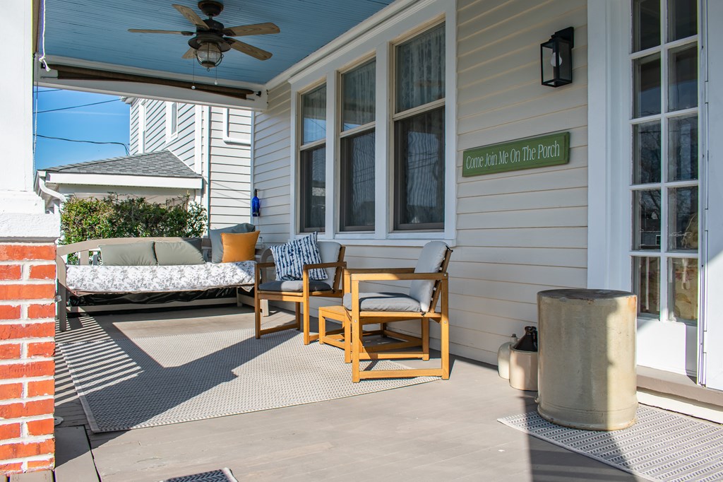 219 Jefferson Ave 98
