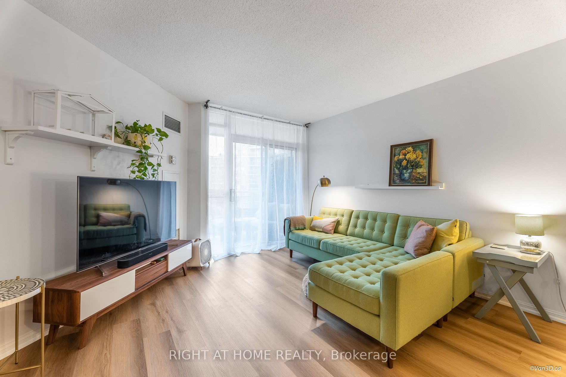 650 W Lawrence Ave 343