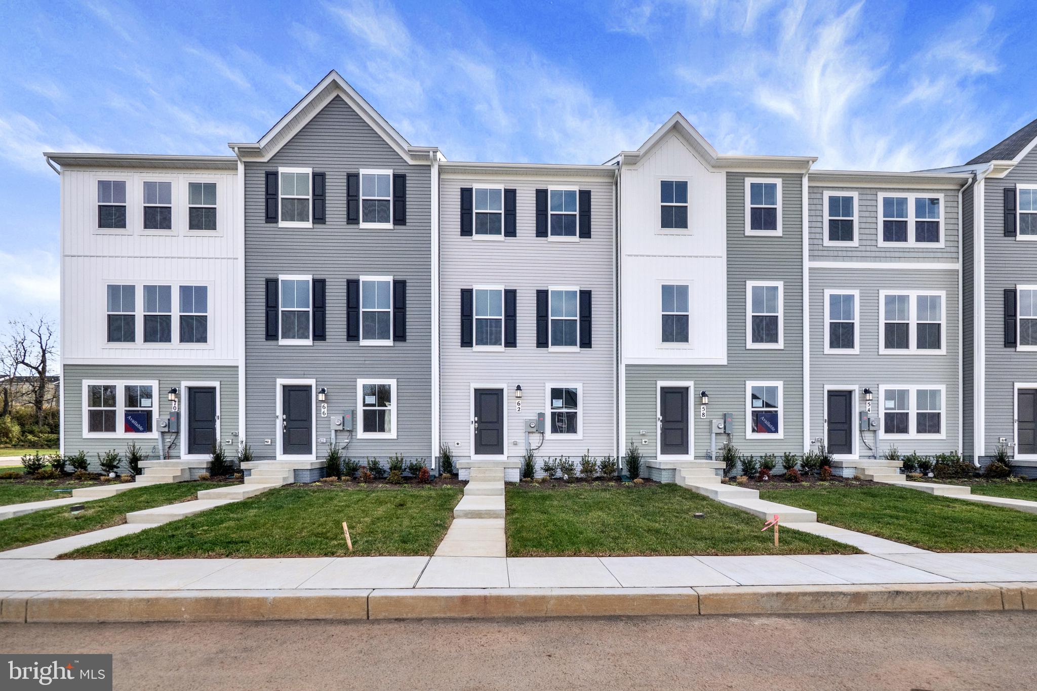 10 Ironwood Ct  