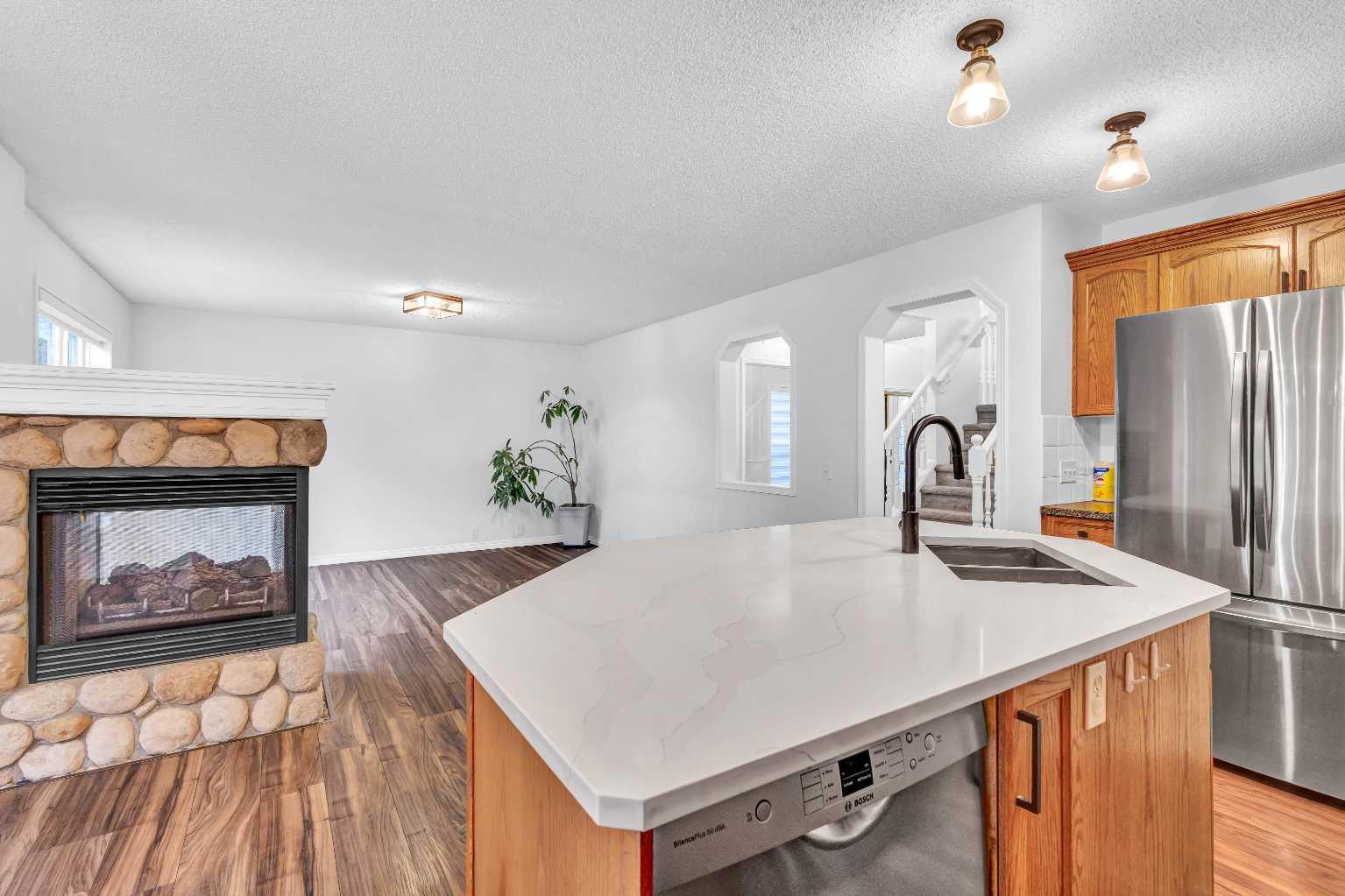331 Springbank Place SW