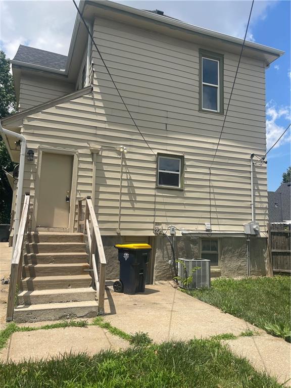 105 S Benton Boulevard