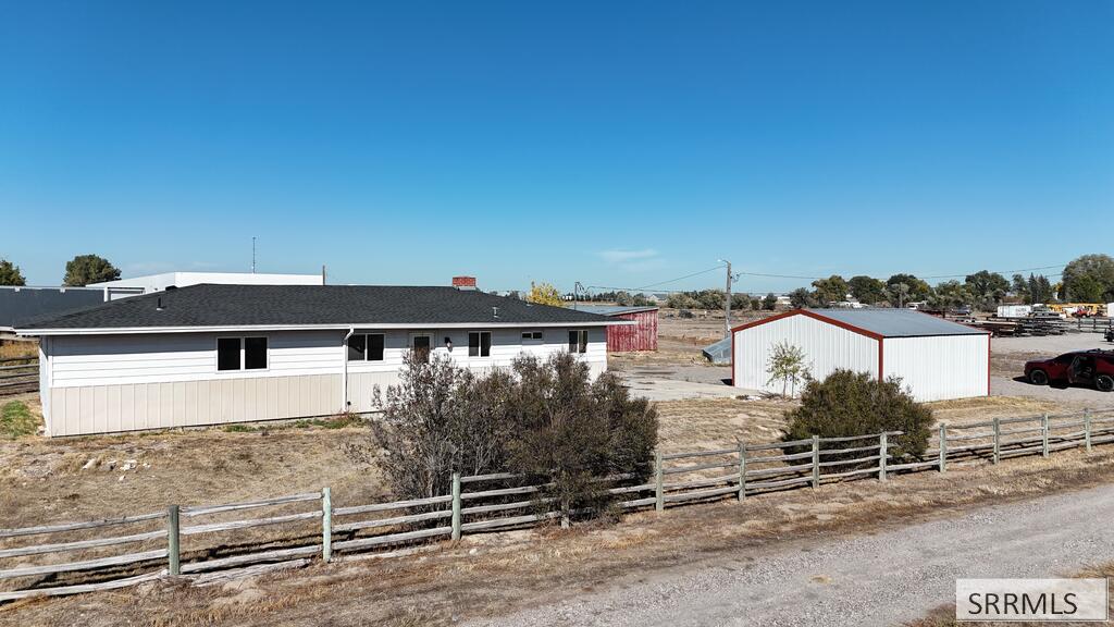 576 W Hwy 39