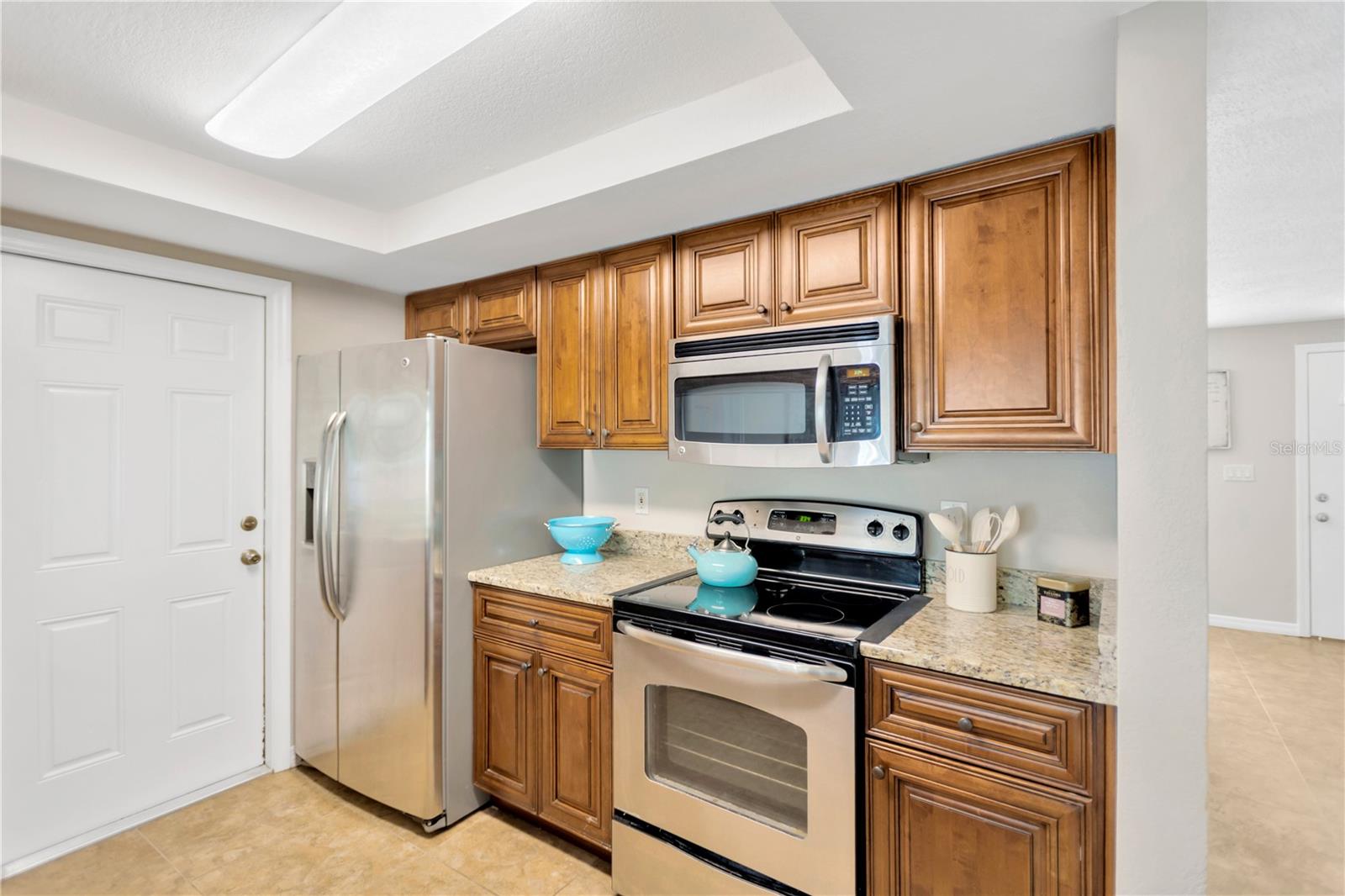 3218 King Charles Circle