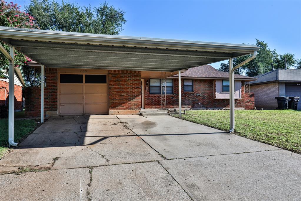This 3 bedroom home is as cute as can be.  What a great way to start in homeownership or even to downsize.  Home features updated kitchen and bathroom, new floors with fresh paint.  Bedrooms are of nice size and the backyard is huge!  Hot water tank was replaced in 2024.  Home warranty included.  Easy access to I-35 and downtown along with a number of shops, movie theatre and restaurants nearby.  Don't miss out...schedule your private showing today!