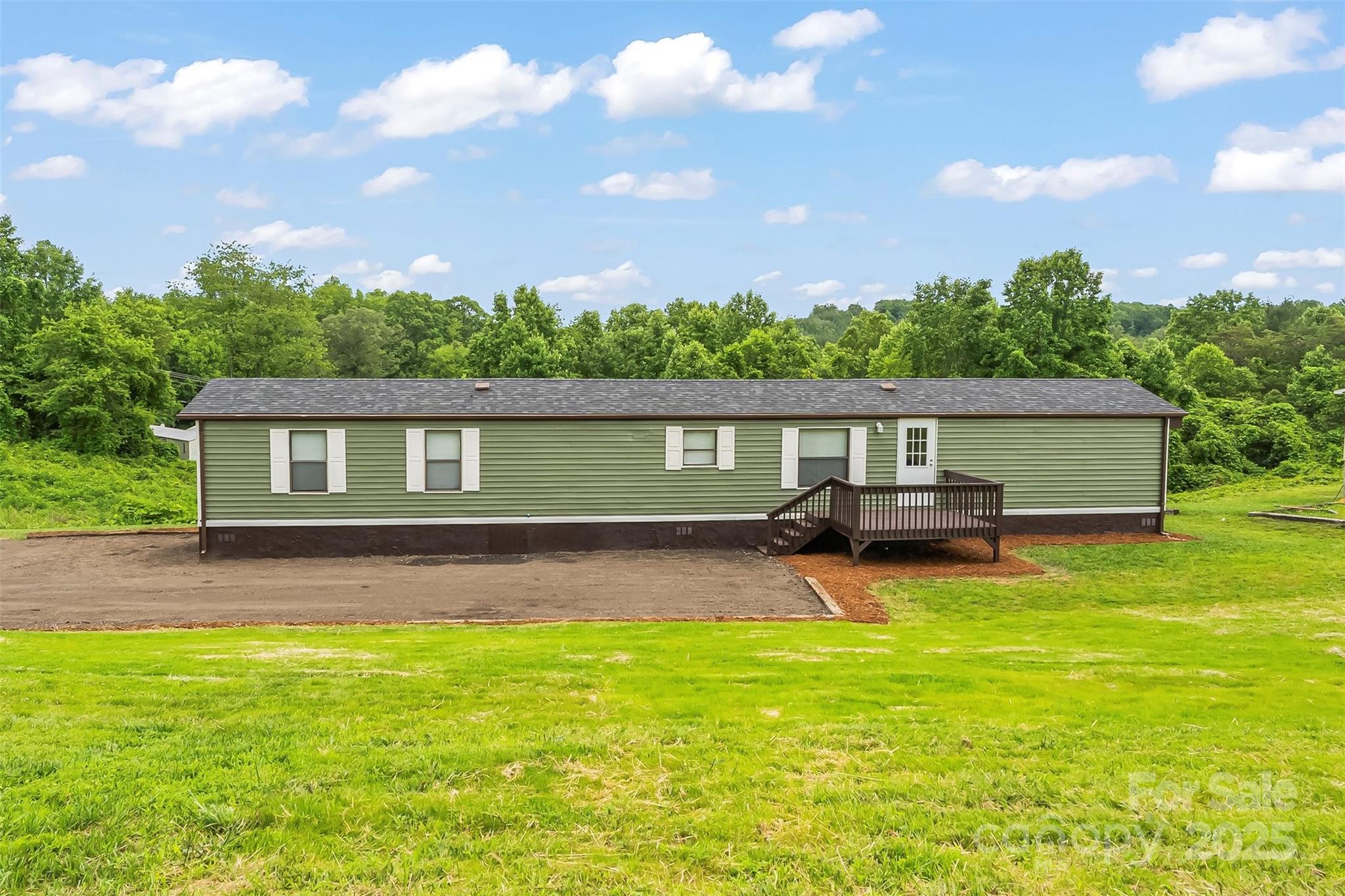 1712 Nc 126 Highway