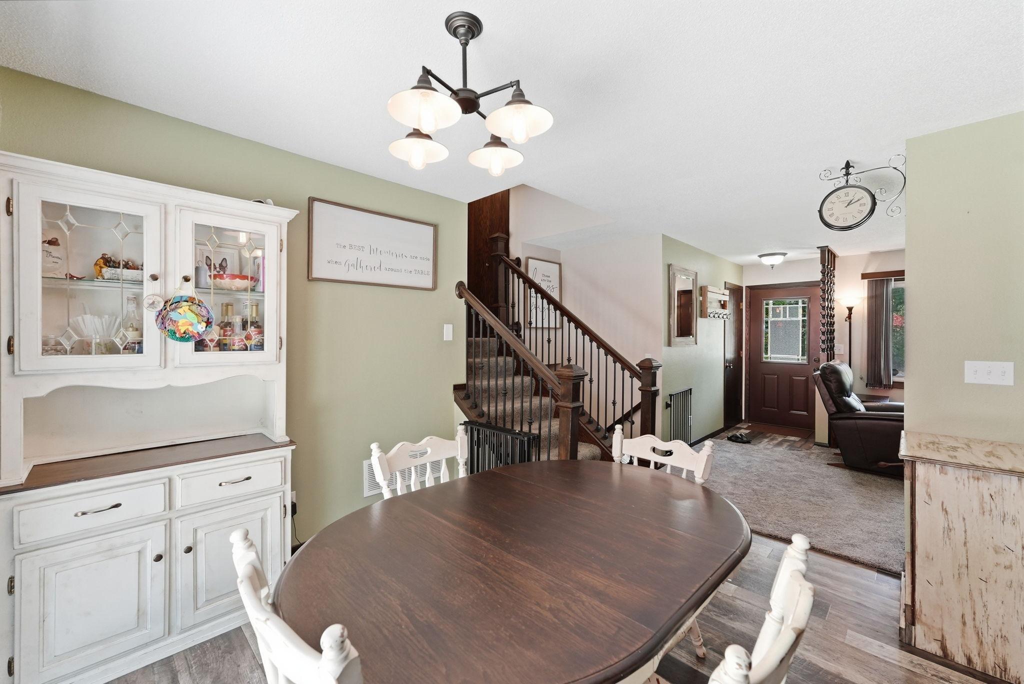 214 Highview Drive W