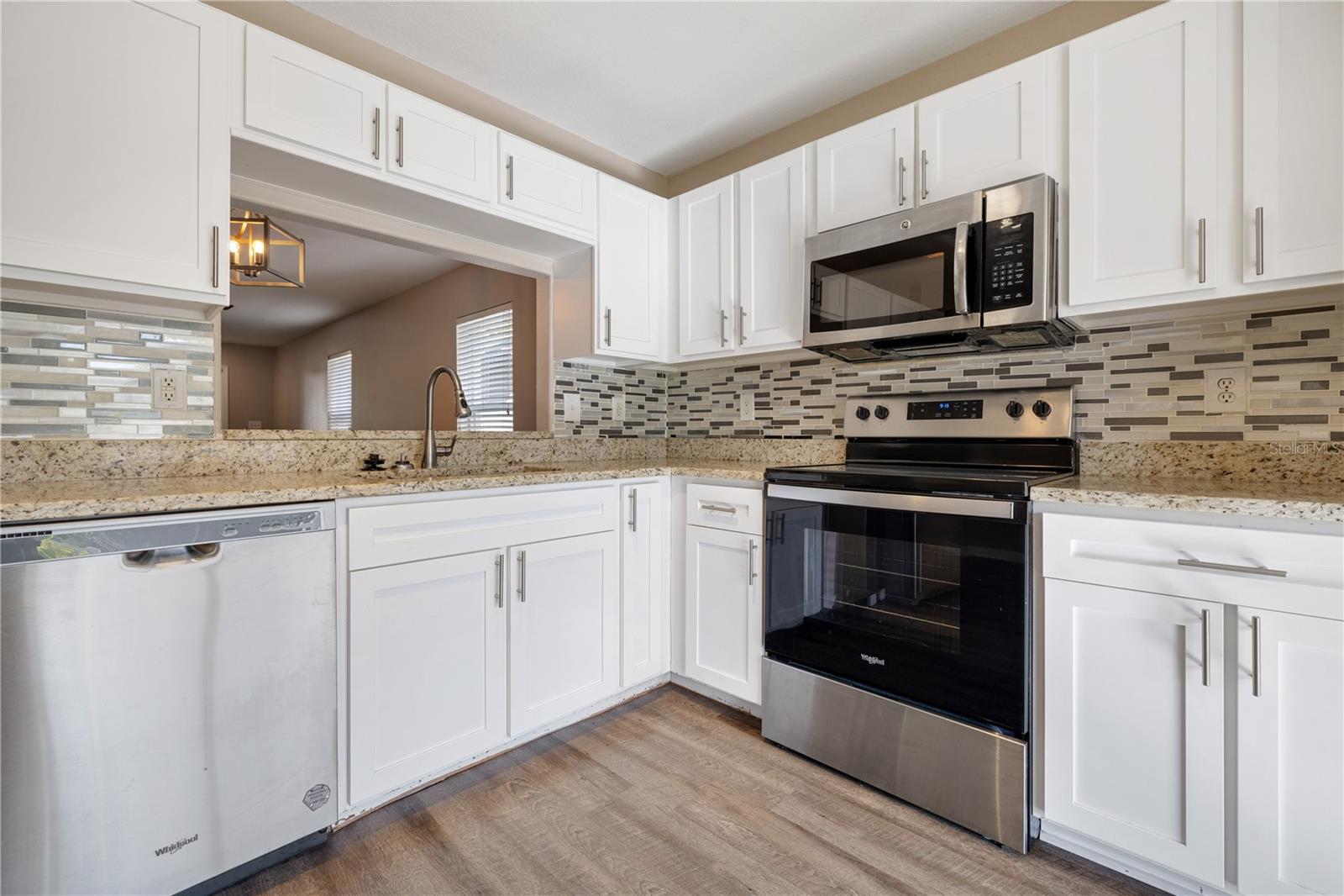 18055 Glastonbury Lane