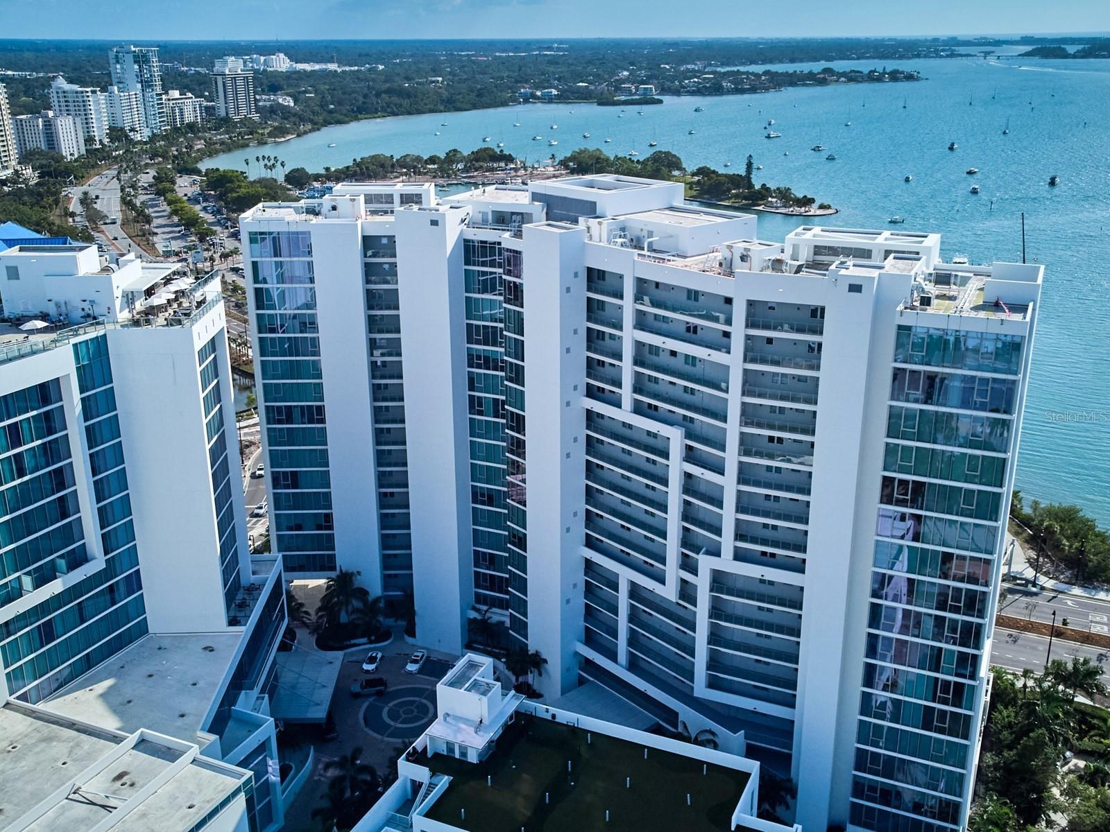 1155 N Gulfstream Avenue 1607
