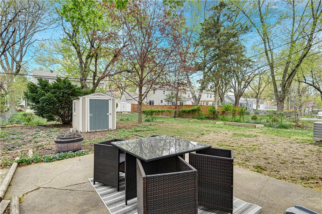 5347 Rosewood Street