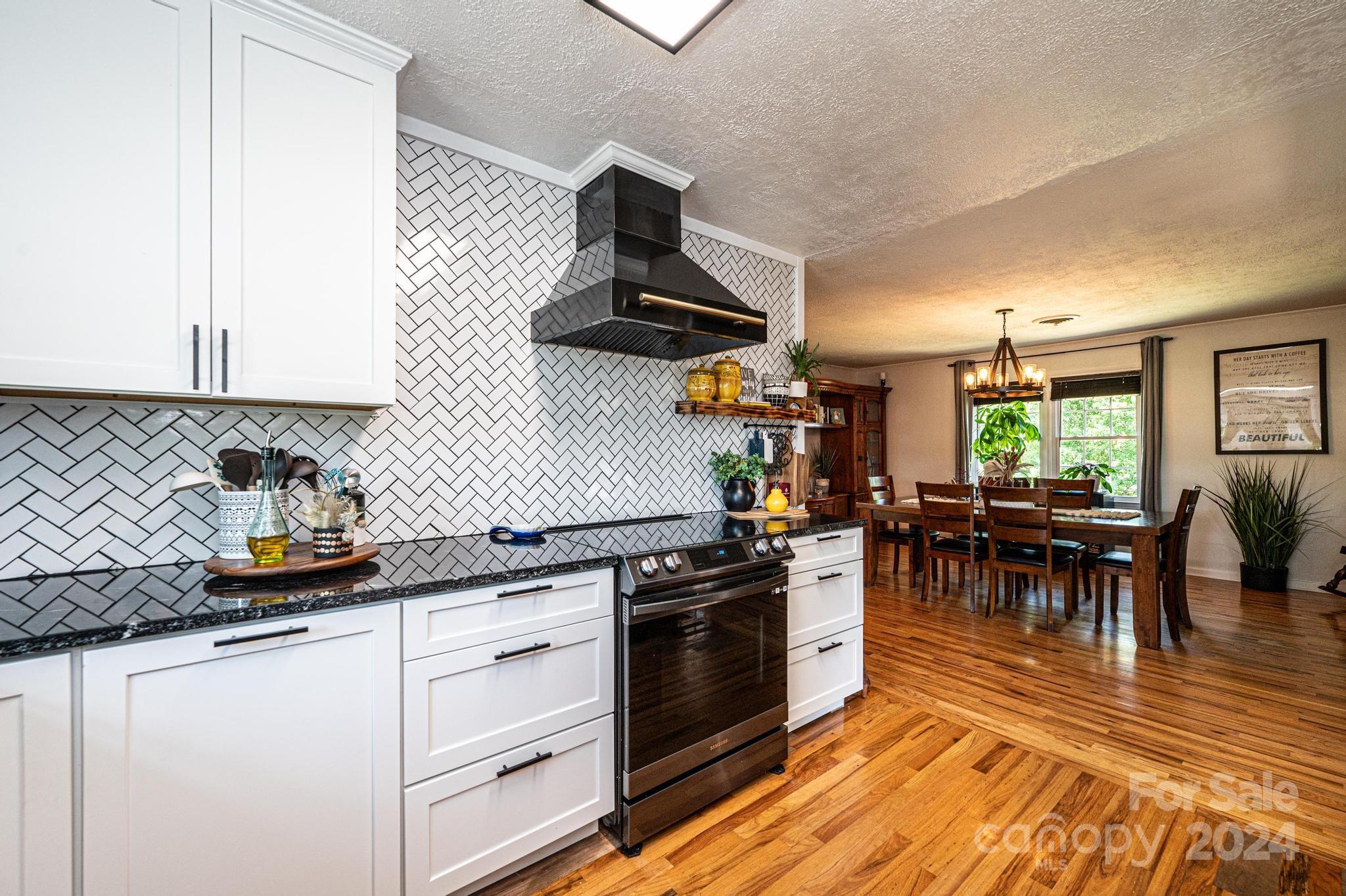 4706 Sawmills School Road
