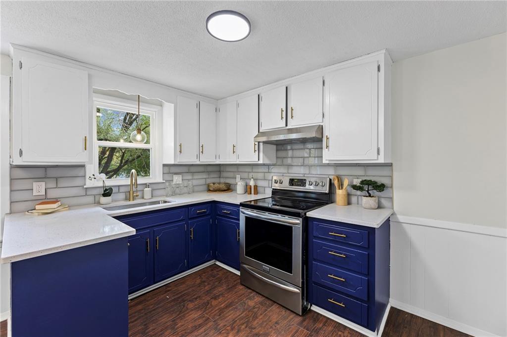 11515 N Charlotte Street