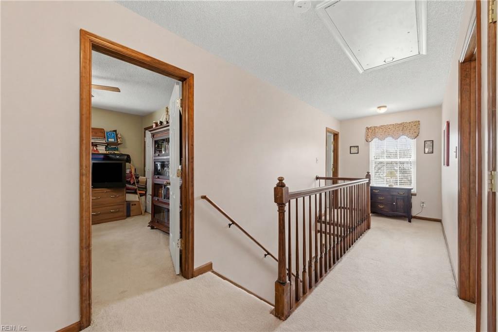 1112 Whitewater Court