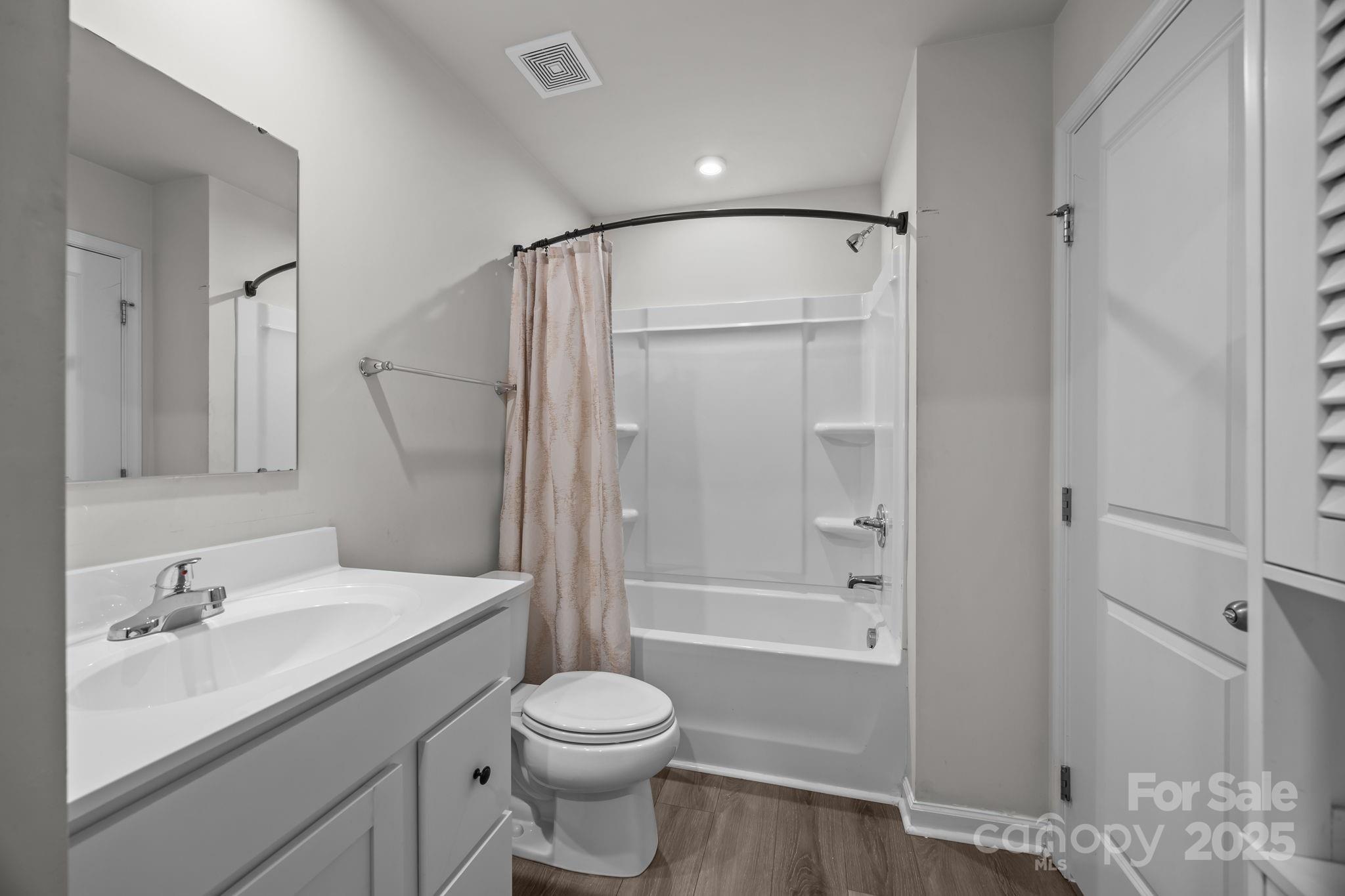 3044 Fiddlewood Street