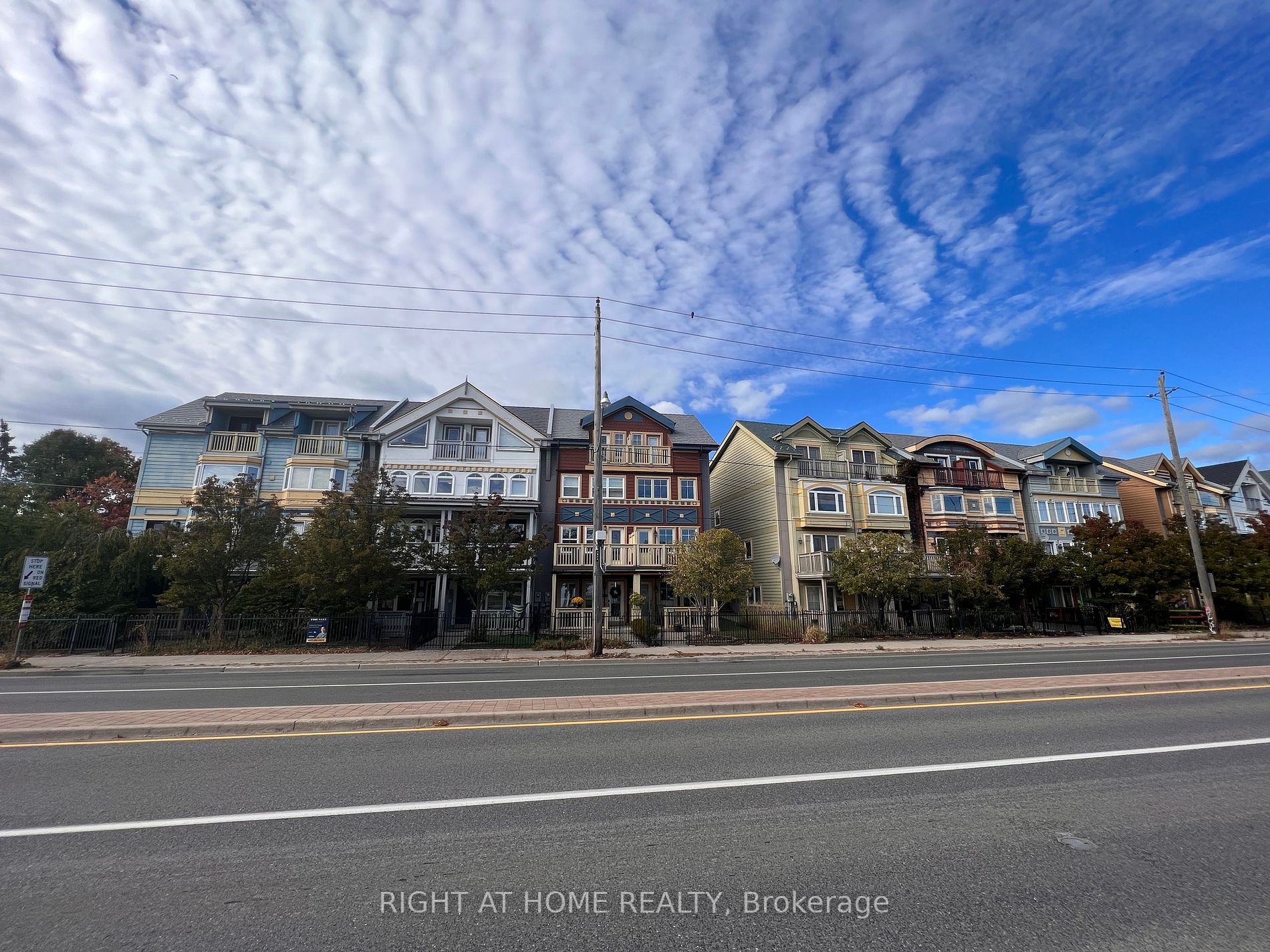 1820 E Lake Shore Blvd