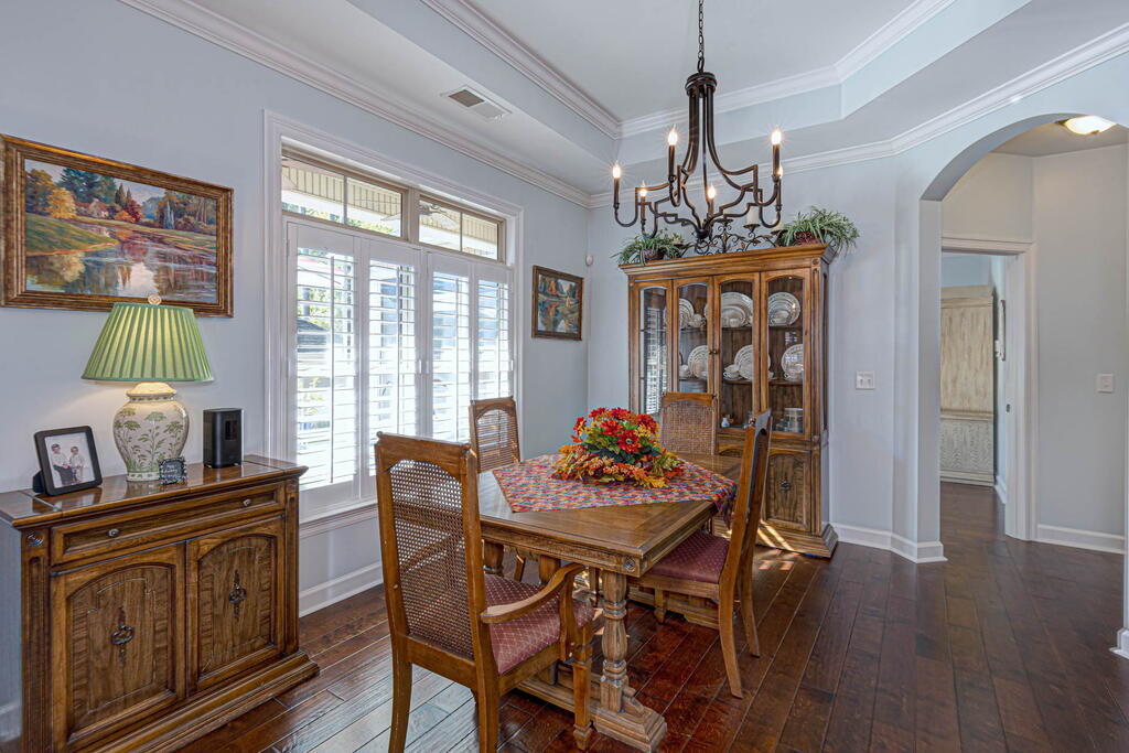 8715 Palazzo Place