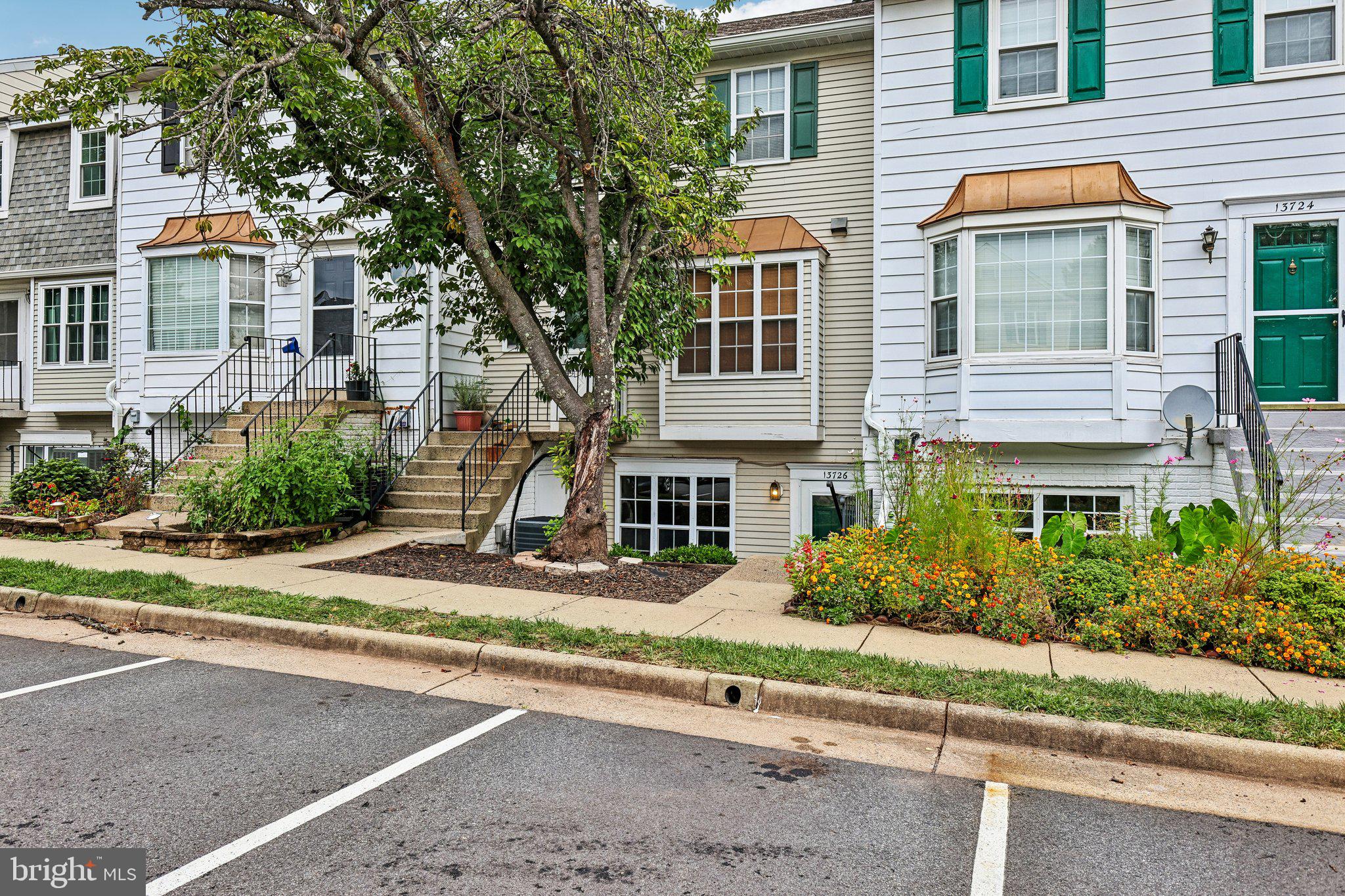 13726 Autumn Vale Court 18F, Chantilly, VA 20151