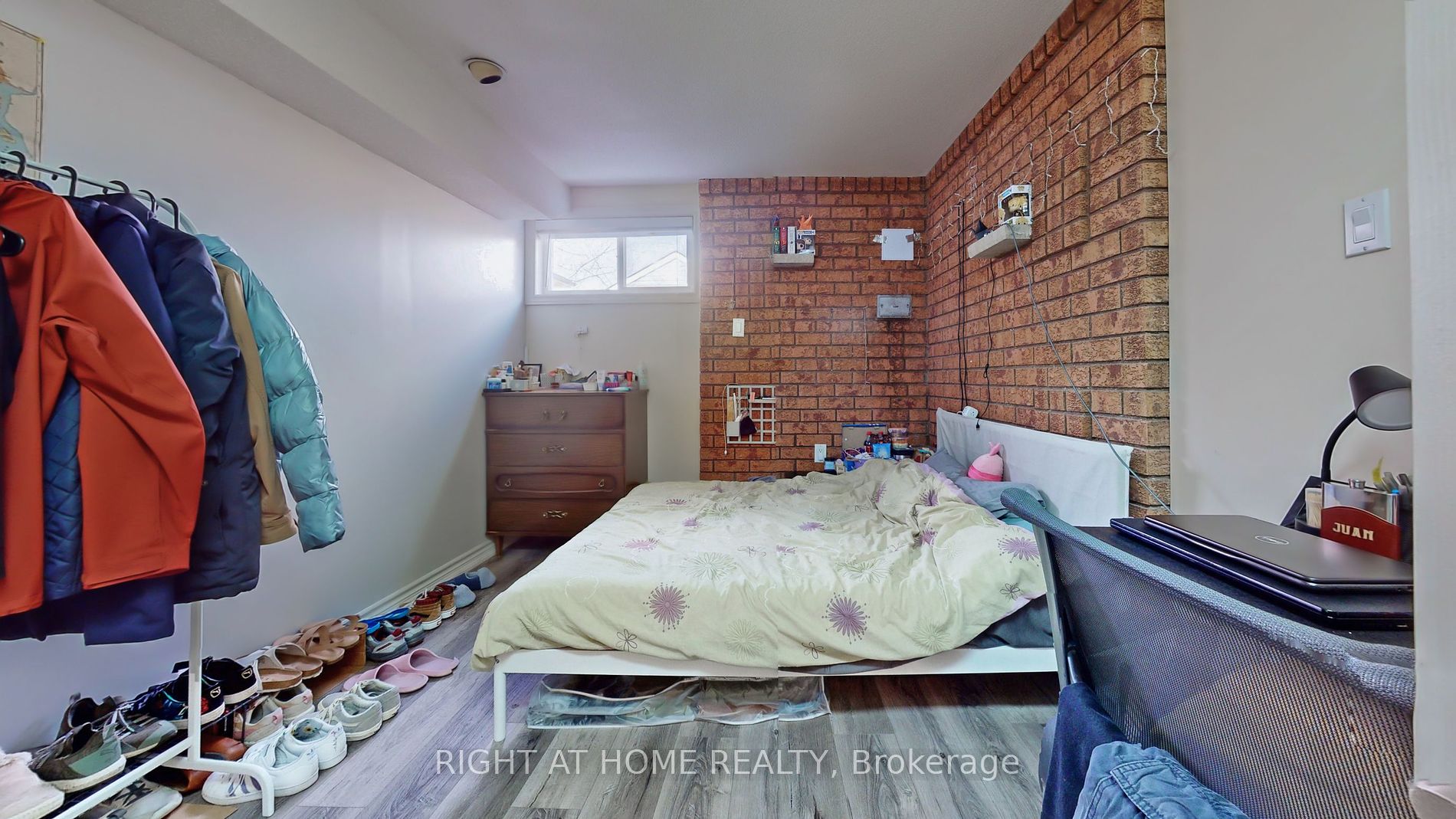 94 Belgravia Ave