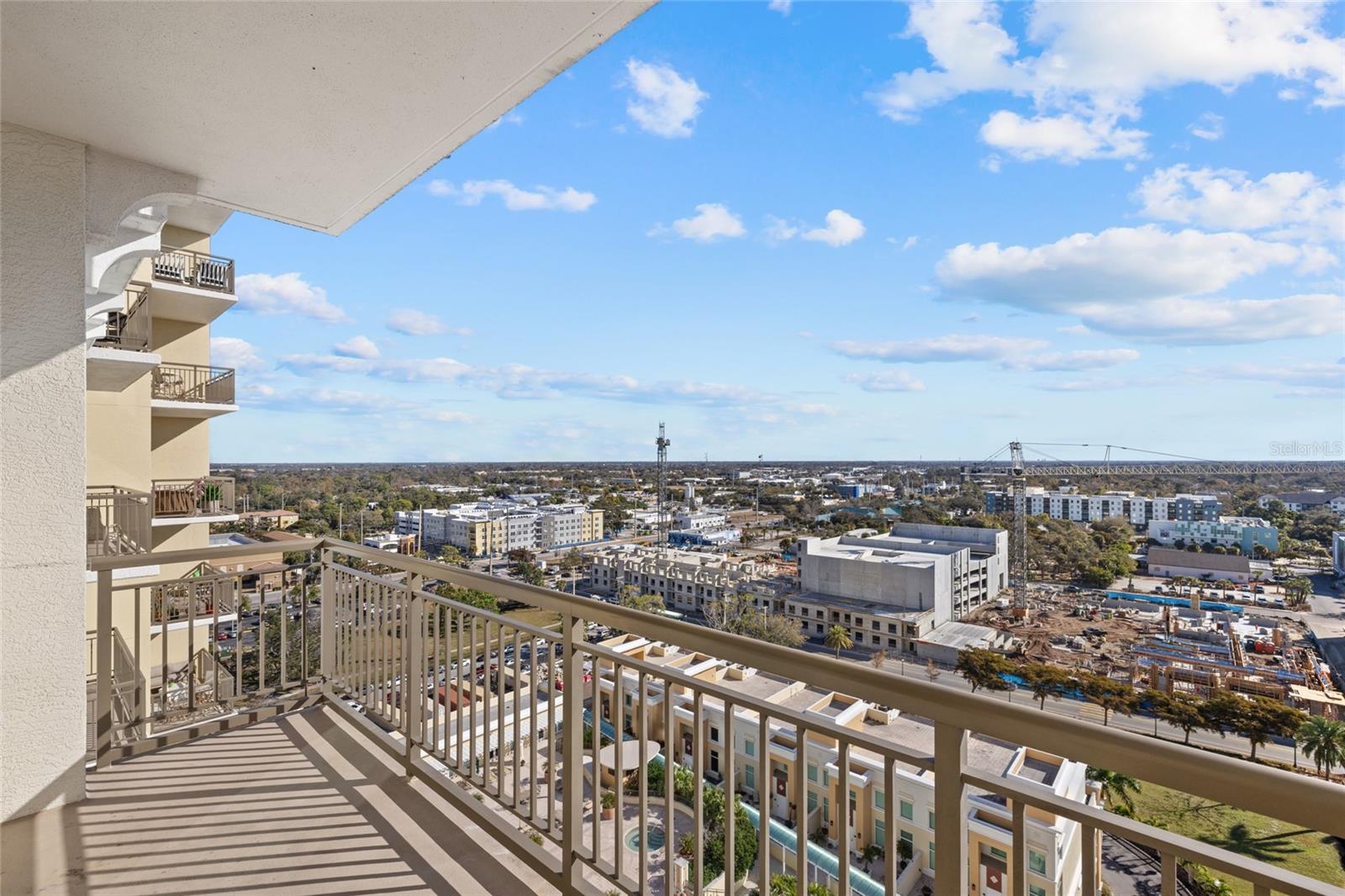 800 N Tamiami Trail 1512