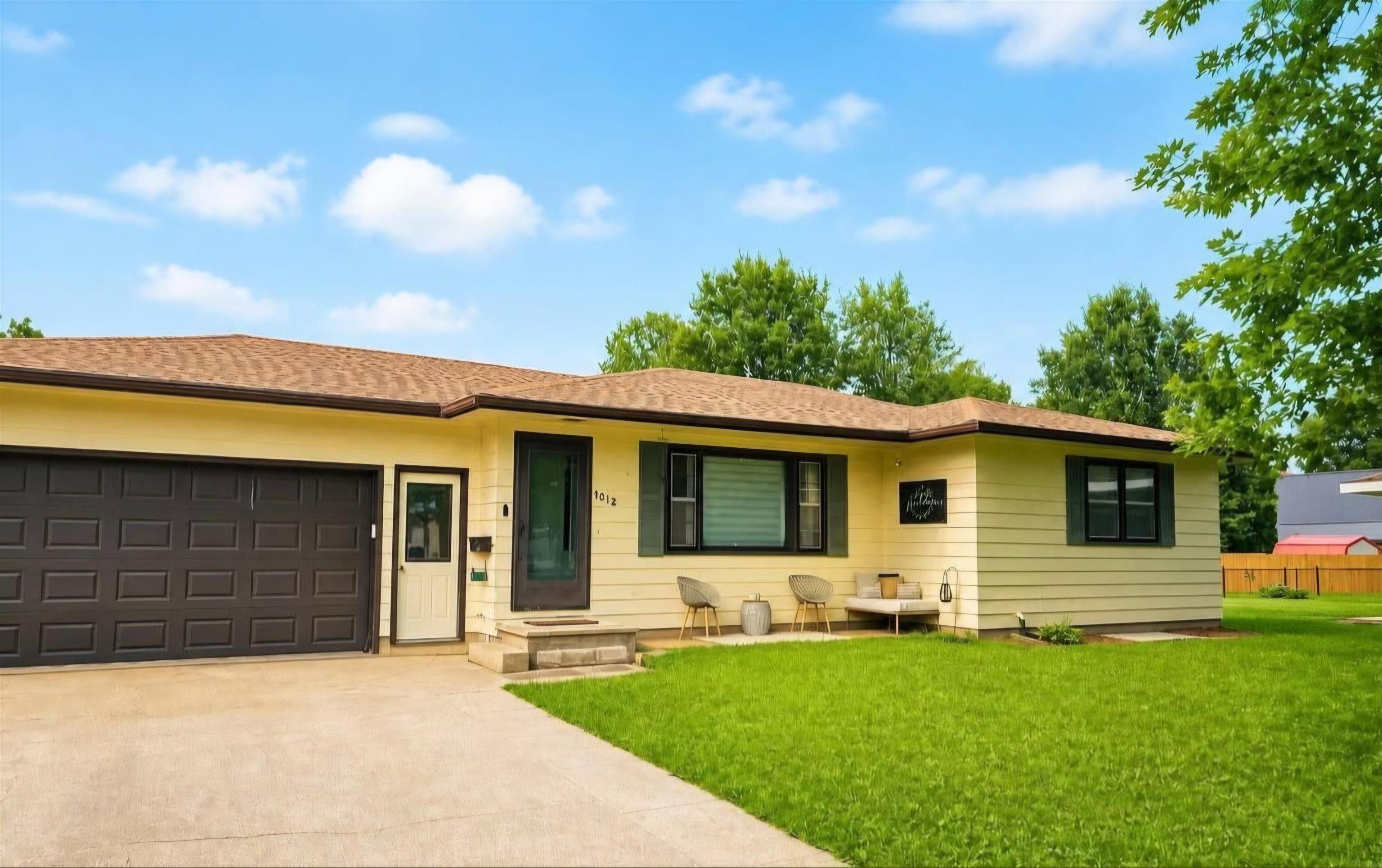 1012 Poplar Street