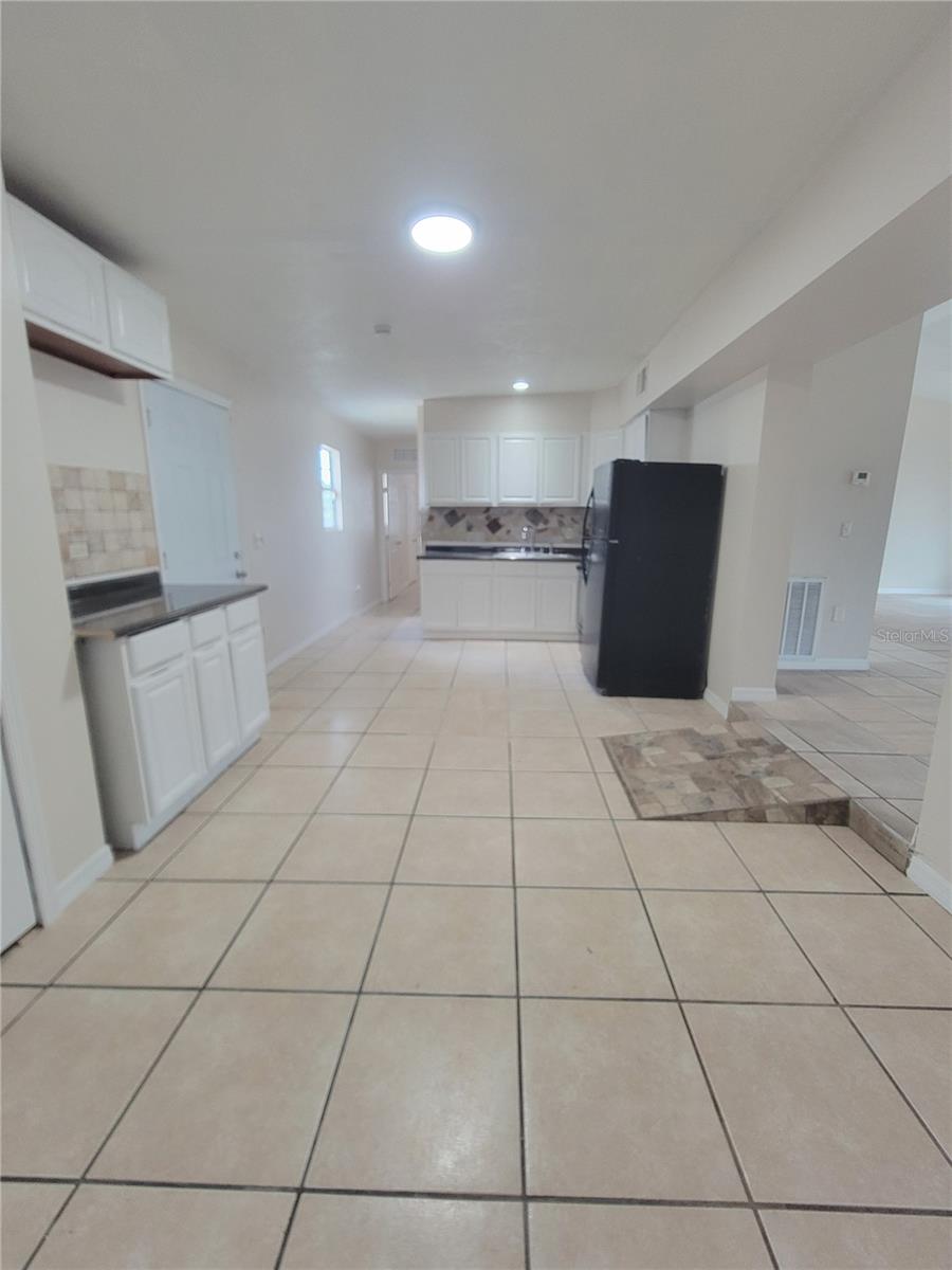 4901 Balboa Drive