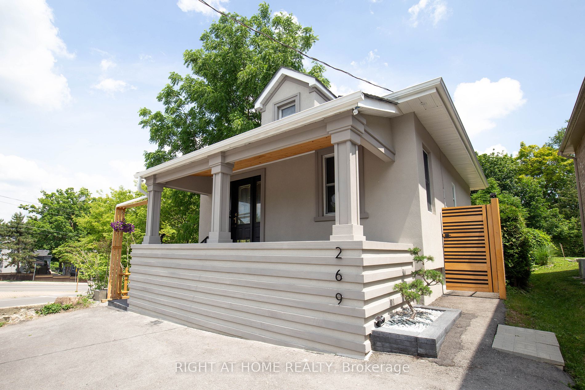 269 Prospect St