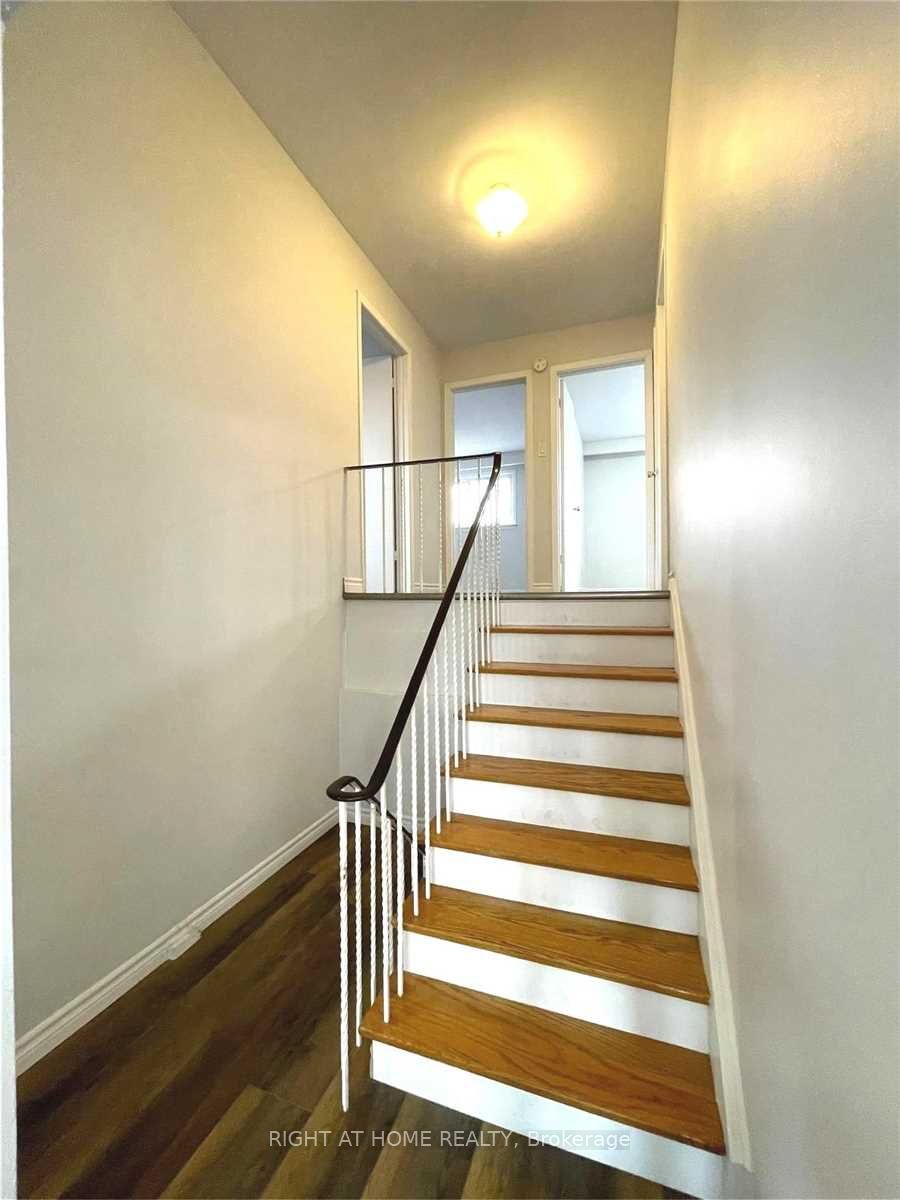 7899 Martin Grove Rd Upper