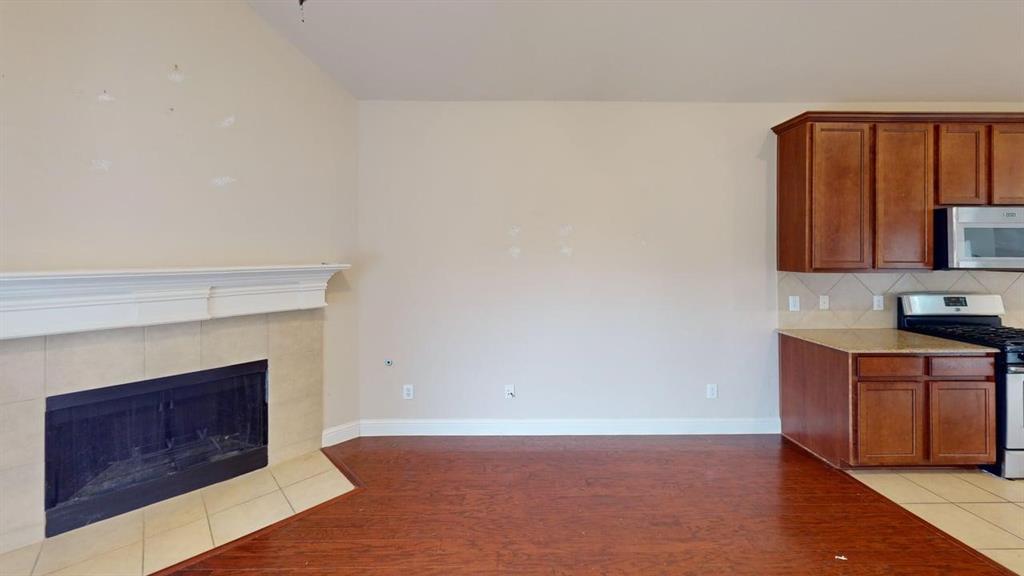 15701 Bent Rose Way