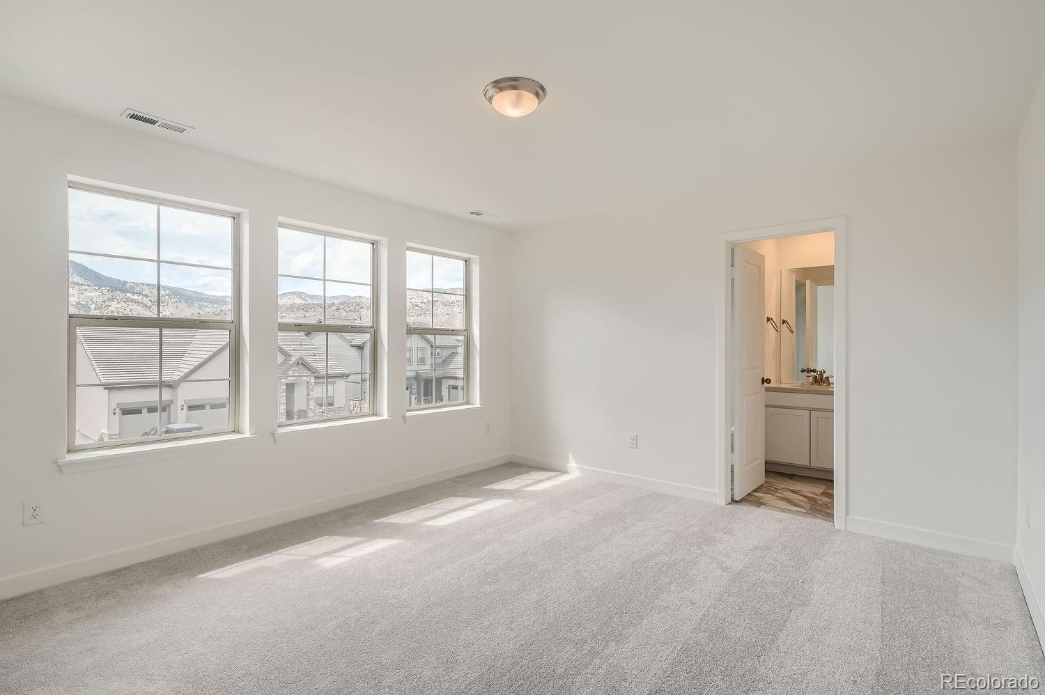 3186 S Quaker Street