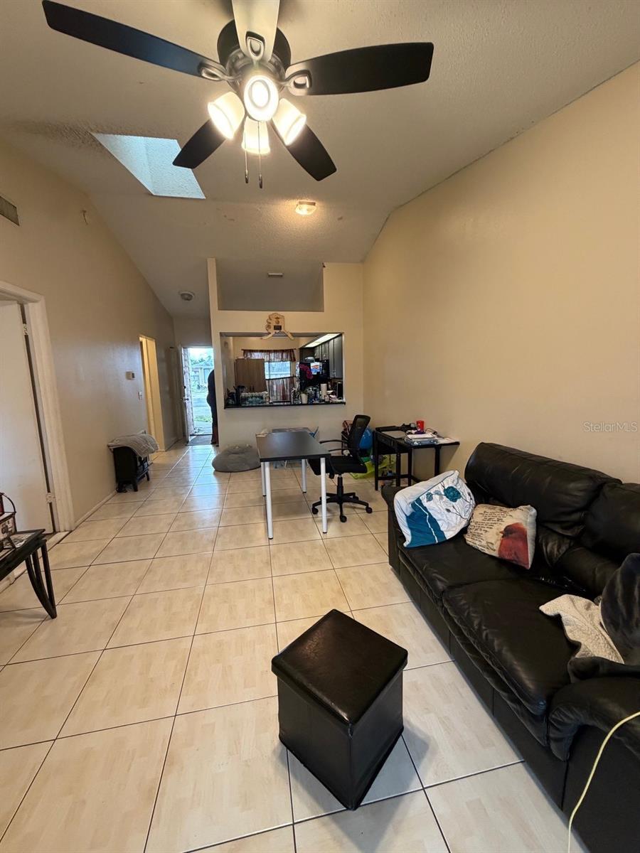 2803 Waxy Willow Lane