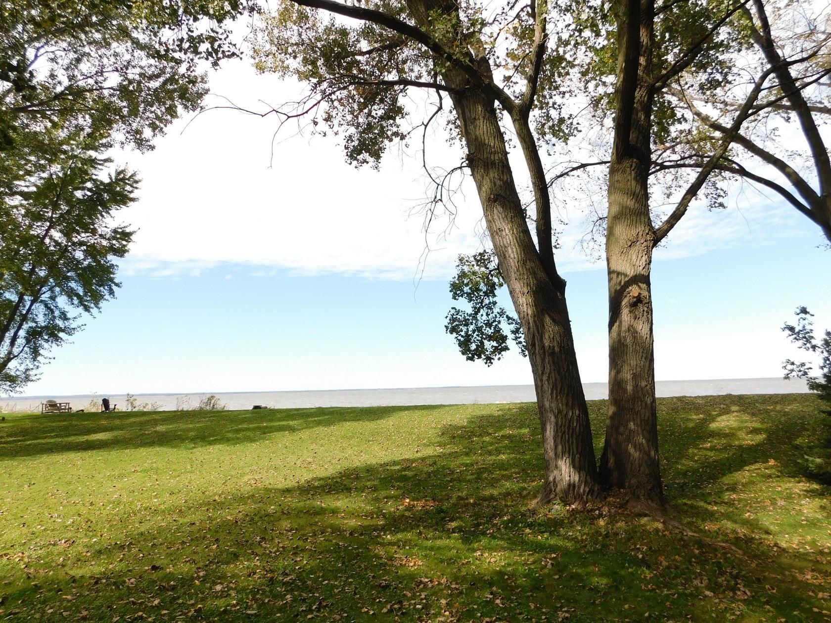 2829 East Shore Drive
