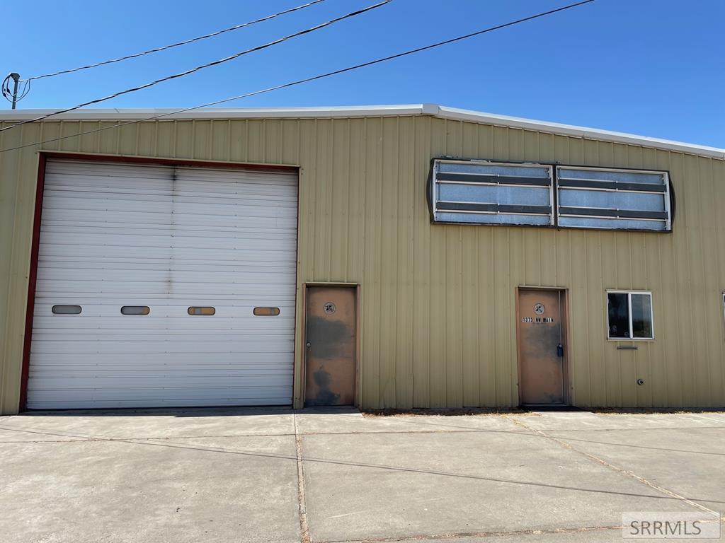 1373 NW Main Street