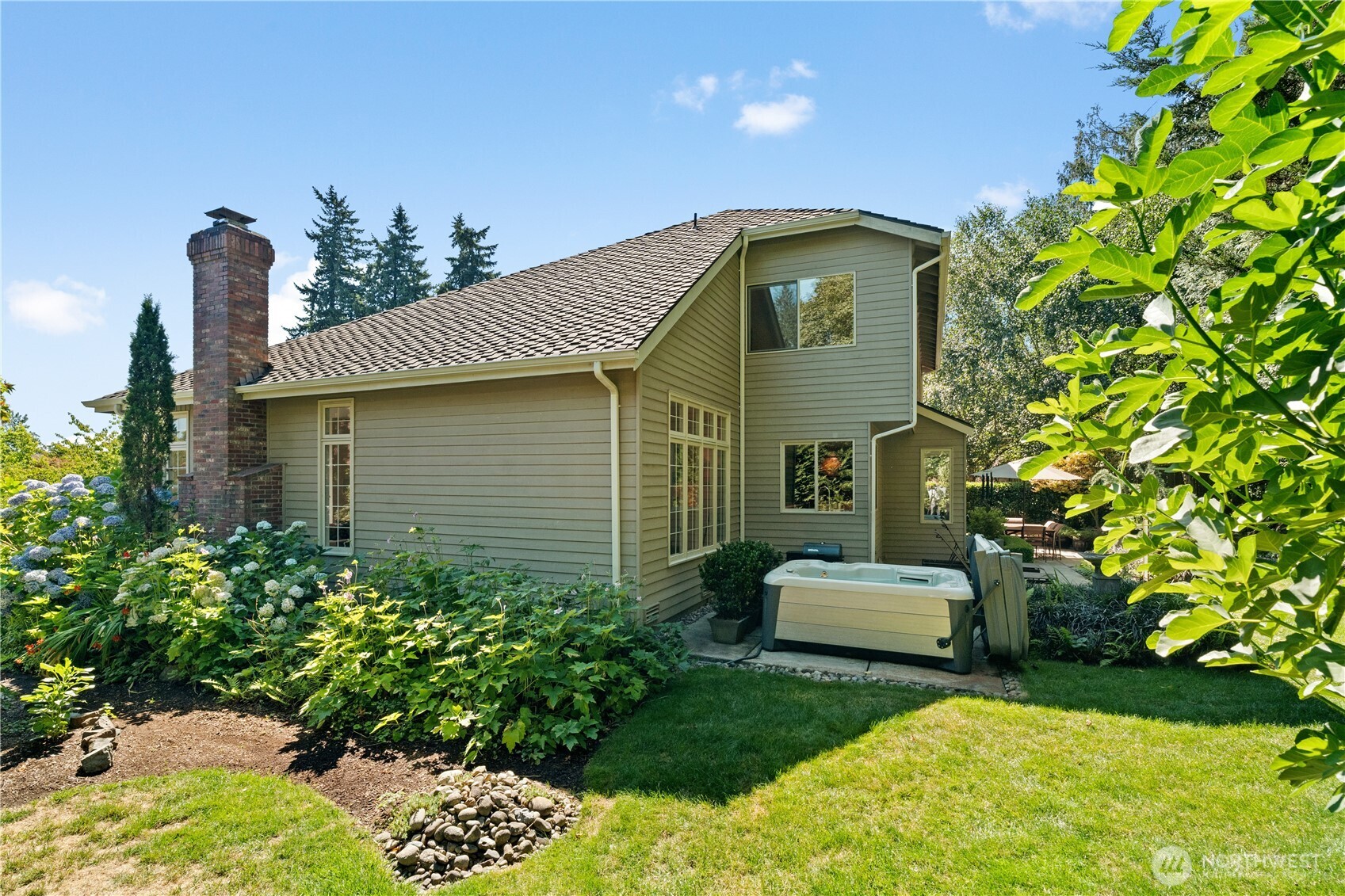 18308 NE 101st Court