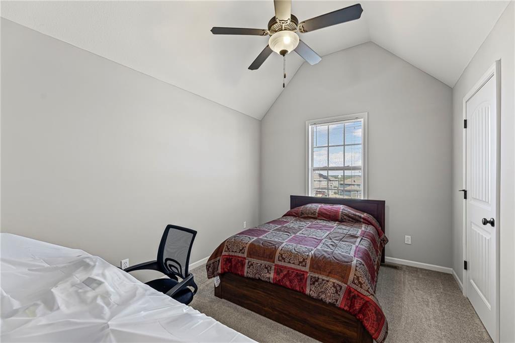 6720 N Cypress Avenue