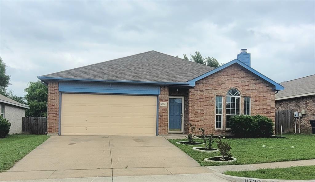 Gorgeous home in a great location! Near I-35W and Hwy-287, 6-8 minutes to Costco and HEB, close to schools, shopping, dining, entertainments, and much more convenience. House features 3 bedrooms 2 baths 2 car garages, totally remodeling with fresh paint, new floor, upgraded kitchen cabinets and Quart Countertop, electric cooktop, rebuilt both bathrooms, spacious living room, huge back yard...