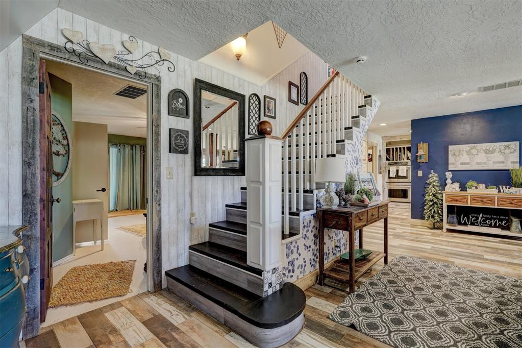 308 W Harper