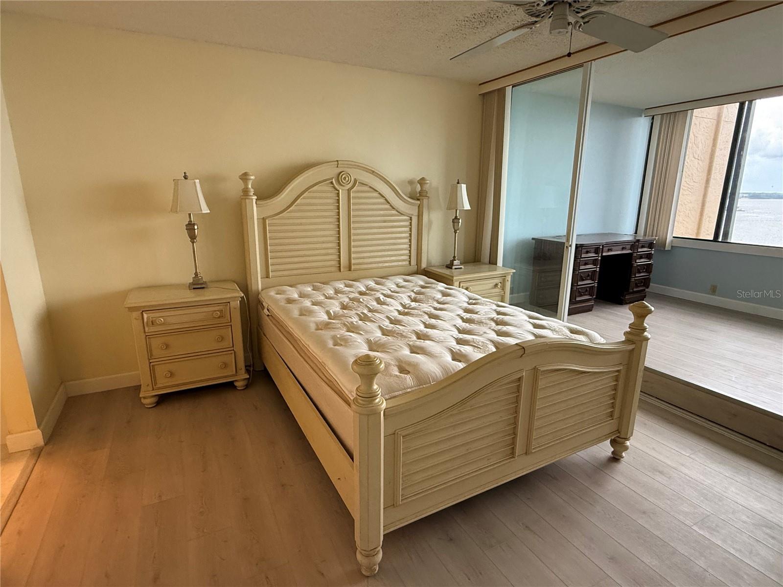 2618 Cove Cay Drive 808