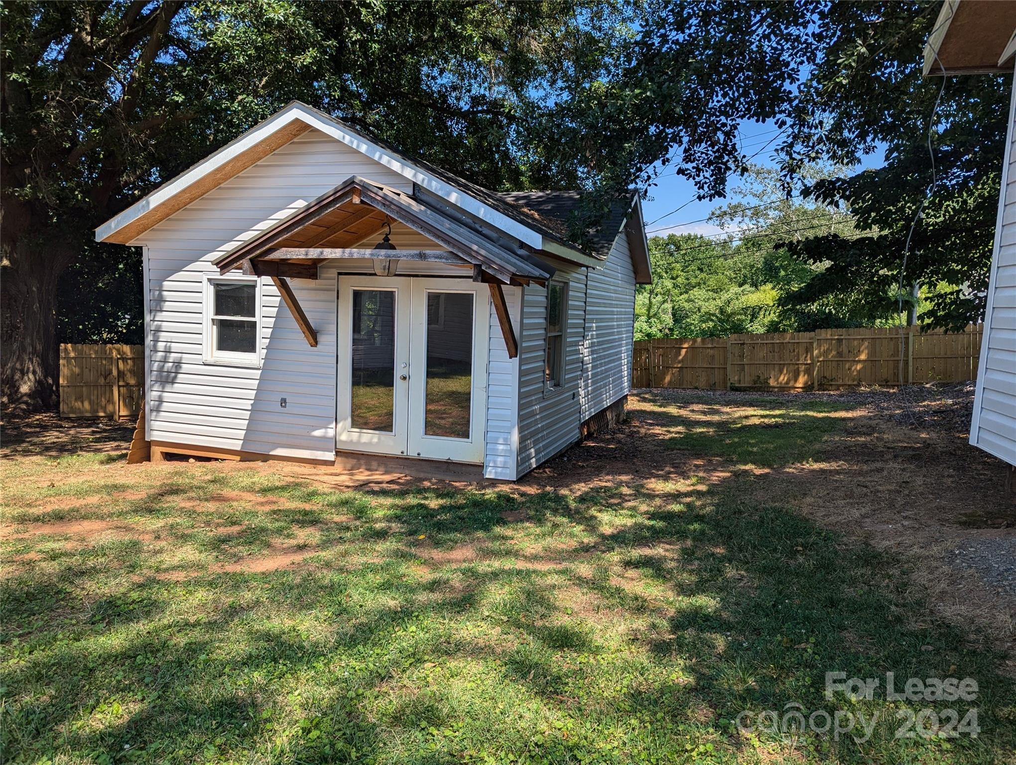 104 Circle Court