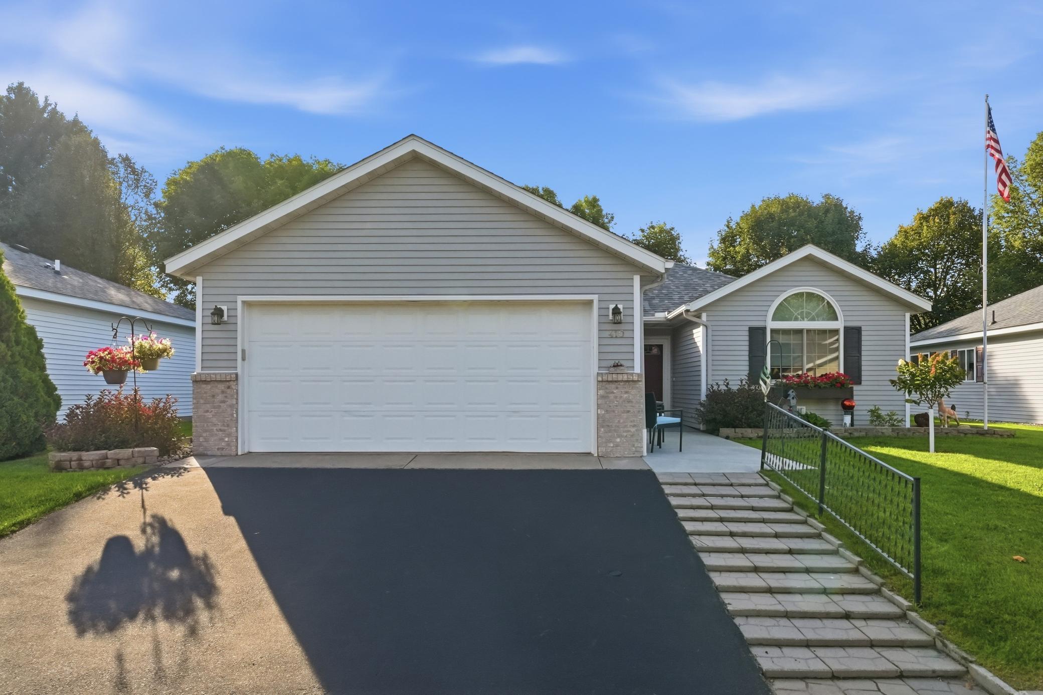 410 Fieldcrest Lane