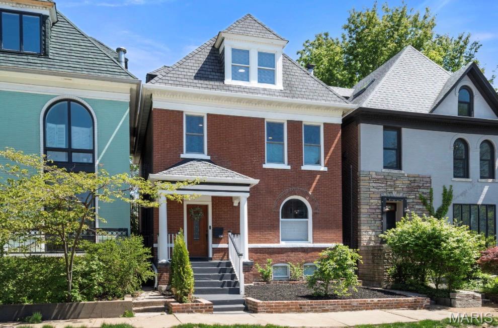 336 N Newstead Avenue