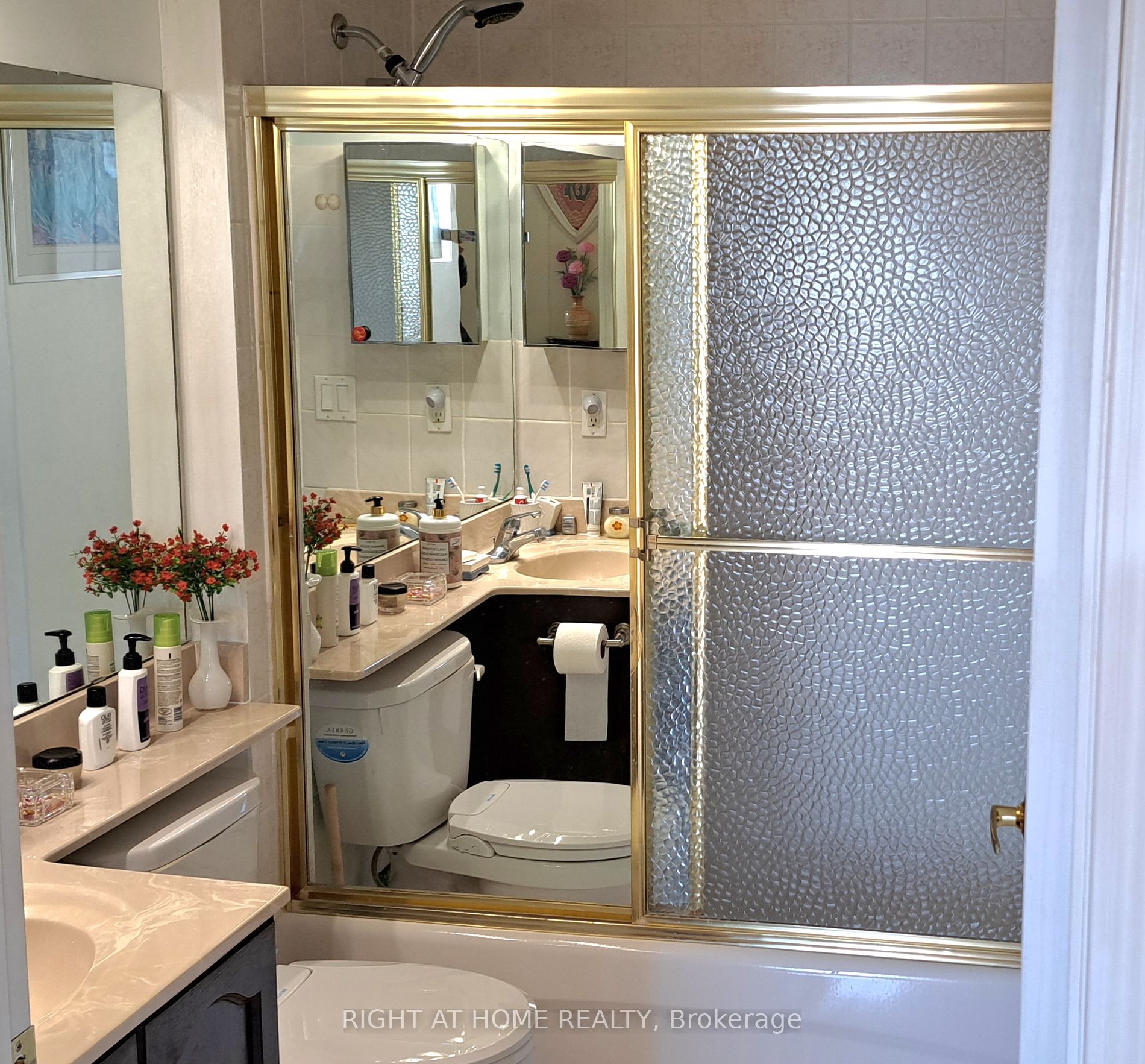 9 Northern Hts Dr 604