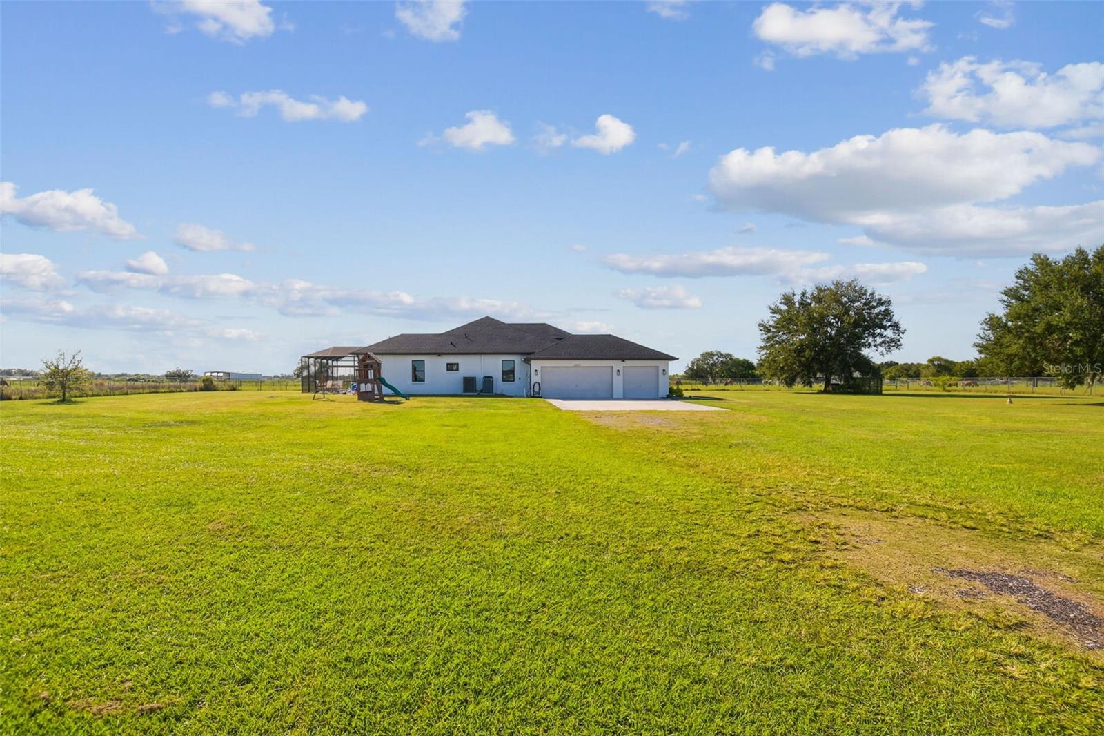 15639 Seth Country Lane
