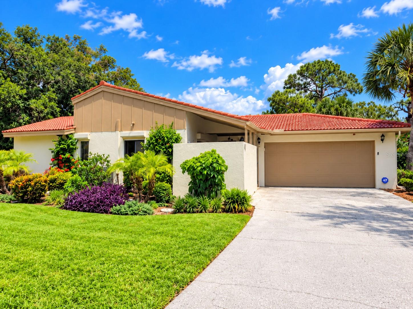 3706 Sun Eagle Ln 17B