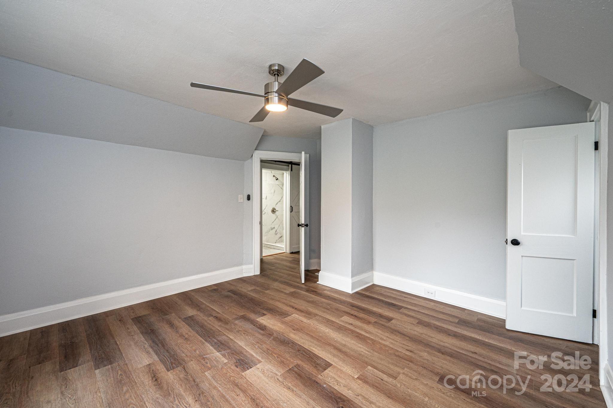 332 2nd Street Place SE