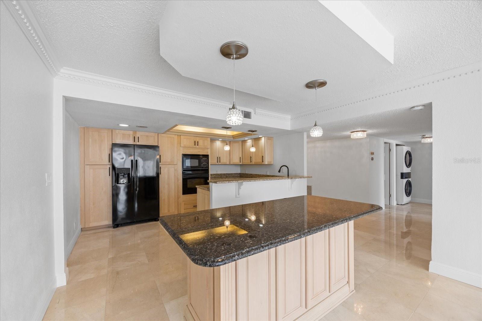 100 Oakmont Lane 101