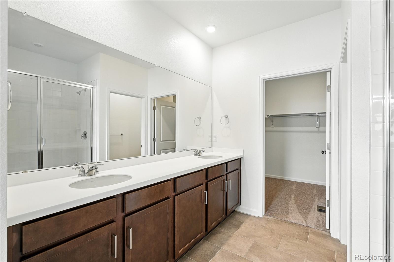 3411 N Denali Street