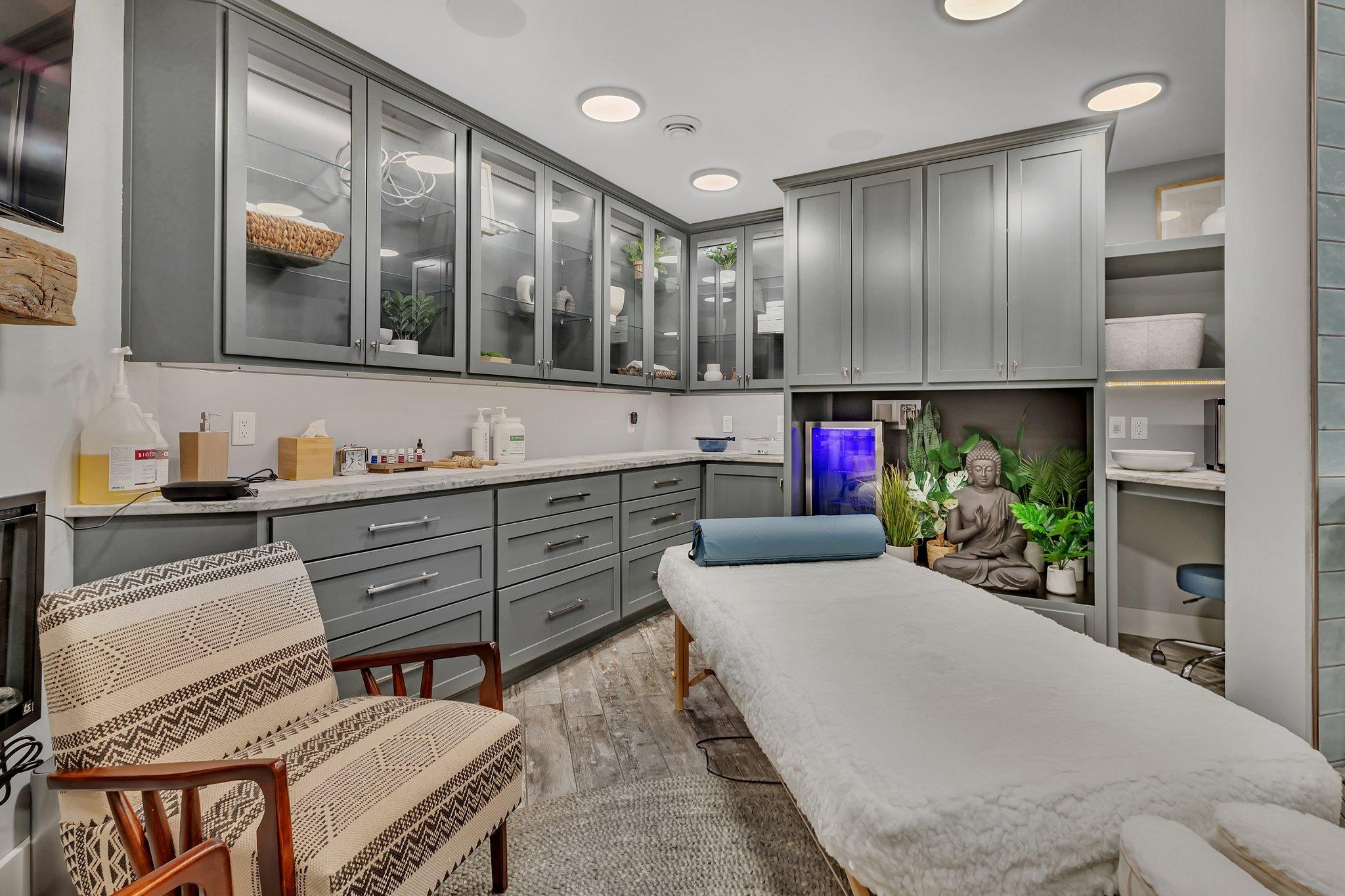 28894 Woodbrook Court