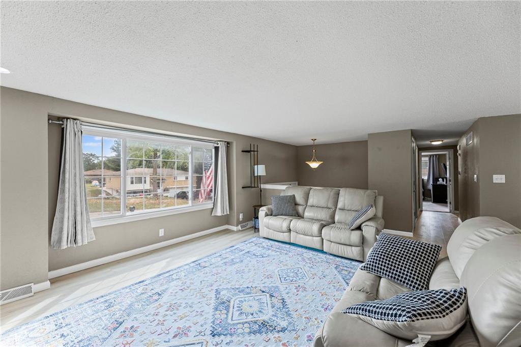 4509 NW 50th Terrace