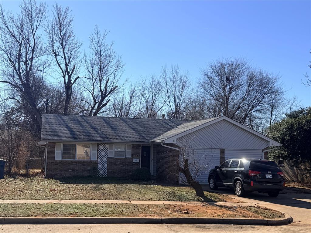 Charming and well-located in the heart of Edmond, 1008 Royal Way offers a smart layout, solid updates, and long-term value. This 3-bedroom, 1.5-bath home features two living areas, providing flexible space for everyday living, entertaining, or a home office.The home sits on a generously sized lot with mature trees, offering a peaceful setting and added privacy. Inside, you’ll find durable flooring throughout, ceiling fans, and a functional kitchen equipped with a dishwasher, disposal, built-in microwave, and oven. A covered patio extends the living space outdoors and is ideal for relaxing or entertaining.Additional highlights include central gas heat, central air conditioning, a slab foundation, and a classic brick exterior for low-maintenance living. Located in the Edmond School District, with convenient access to Danforth, Bryant, shopping, dining, and major corridors.Property is currently tenant occupied. A minimum 24-hour notice is required for all showings. Please schedule accordingly.