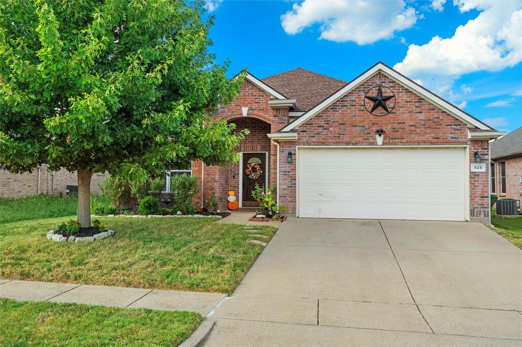 925 Gillon Drive