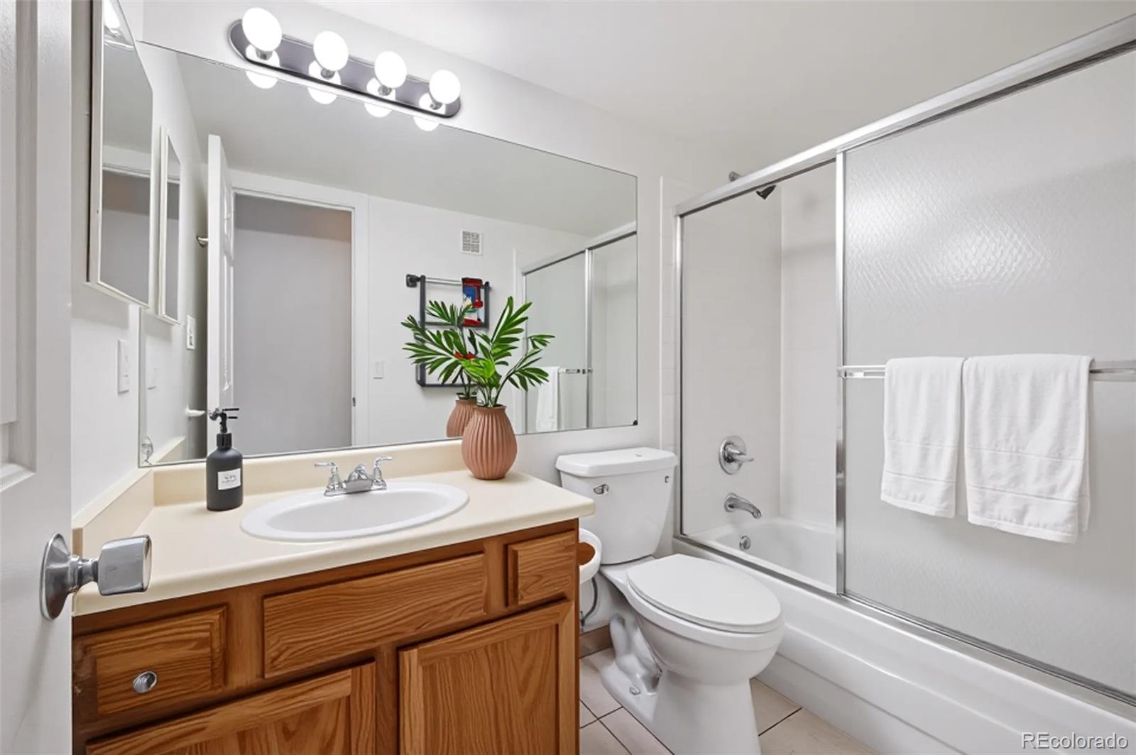 3335 S Ammons Street 6-102